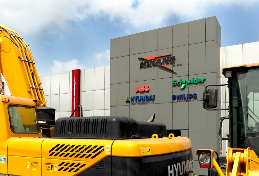 mikano-brandessence1